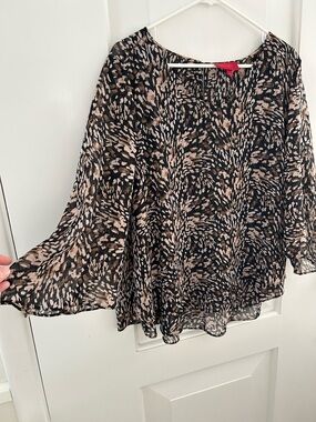 Jennifer Lopez Black and Beige Printed Bell Sleeve Blouse